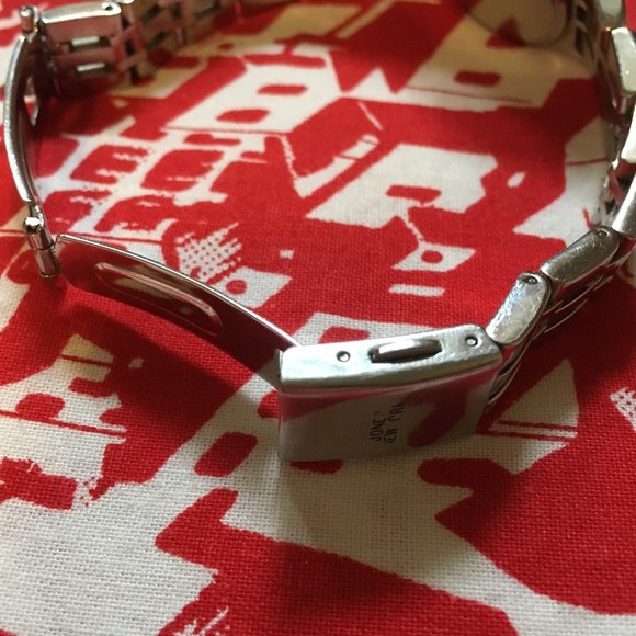 Y2K Vintage Jones New York Blue Face Wrist Watch - Picture 6 of 6